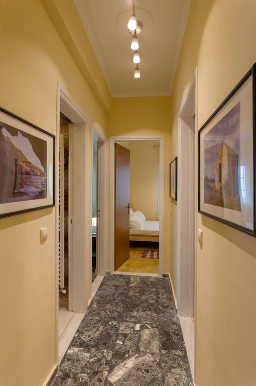Metropolis Apartment - 150M From St Marcus Square, By Zantewize エクステリア 写真